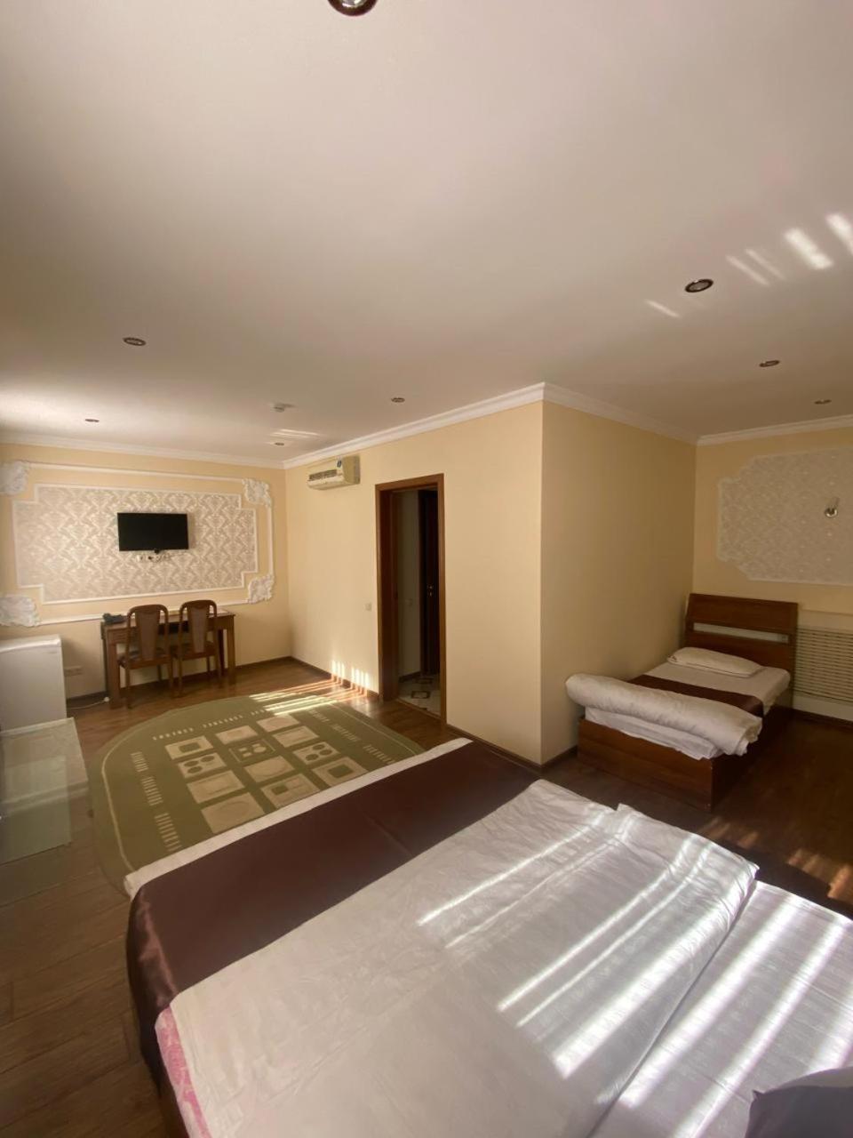 Sky Luxe Hotel Astana Eksteriør bilde