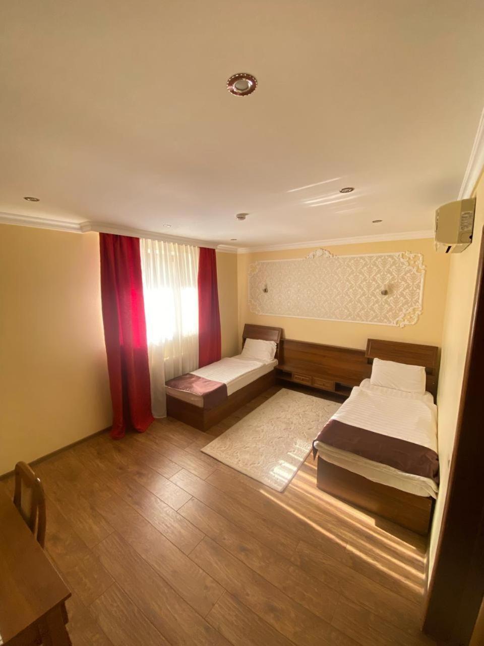 Sky Luxe Hotel Astana Eksteriør bilde